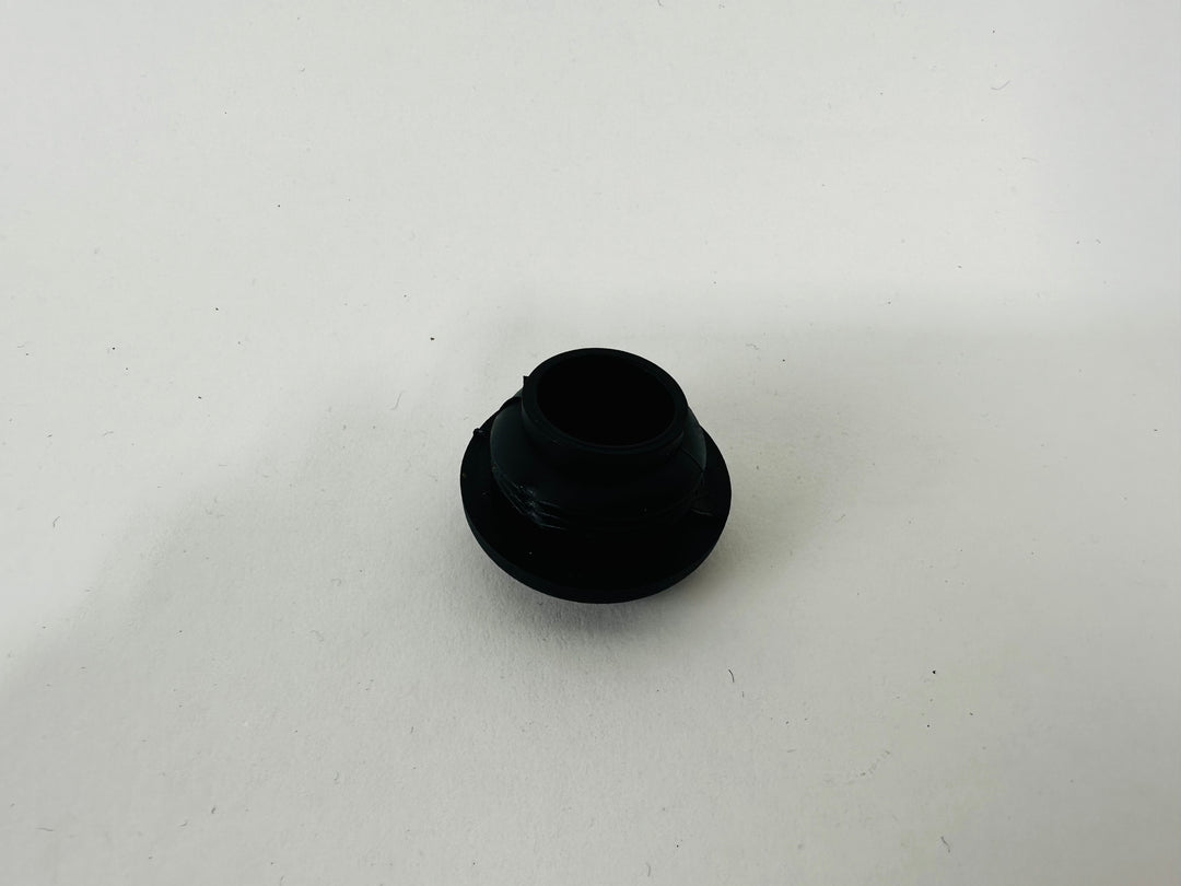 Spirit XE 195 Elliptical Handlebar Plug End Cap (MX62)